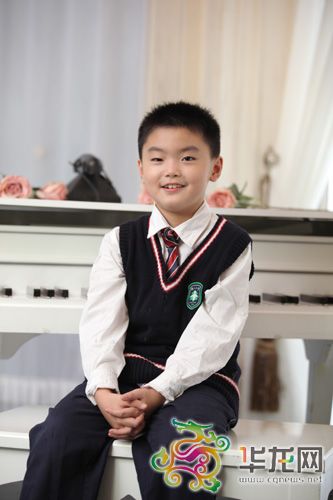 9歲男孩徐毅加入重慶市作協(xié)，成為重慶最年輕的作協(xié)會(huì)員。受訪者供圖 華龍網(wǎng)發(fā)