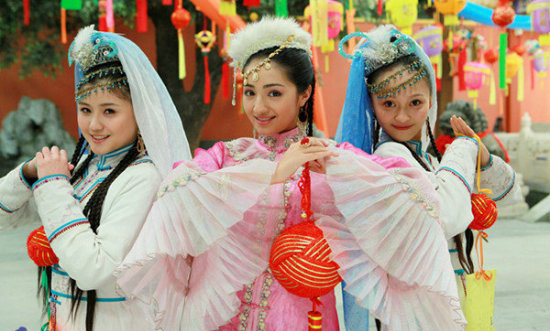 古裝美人扎堆看誰(shuí)最搶眼:劉詩(shī)詩(shī)清純溫婉 甄嬛冶艷