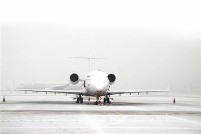 雪阻高速機場車站青島交通告急 28條高速路關閉