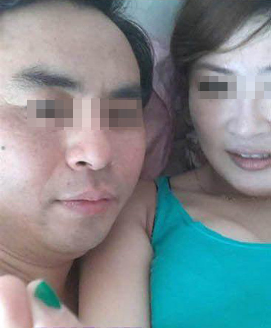 官員艷照頻出 木有節(jié)操??！