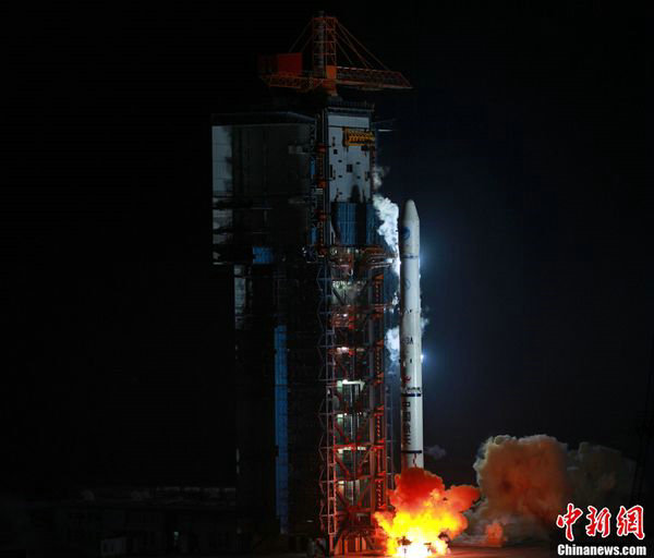 資料圖：第七顆北斗衛(wèi)星升入太空。