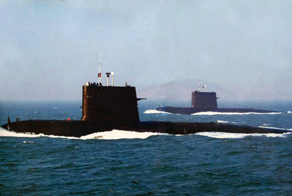 資料圖：中國海軍宋級常規(guī)潛艇攻擊群。