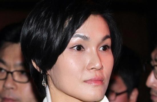 李敘顯(Lee Seo-Hun)，38歲，第一毛織(Cheil Industries)，執(zhí)行副總裁，韓國
