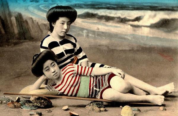 日本藝妓泳裝照