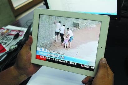 于佳、郭鵬飛、楊興魯昨在太平角一路救人礁石上再聚首 壯舉改變了他們的生活