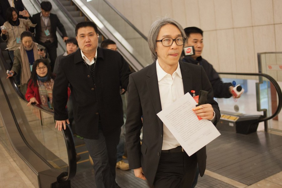 兩會上的明星委員派頭十足