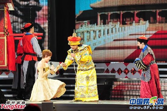 《甄嬛傳》女星臺(tái)灣爭艷：蔡少芬挺肚 華妃豐胸