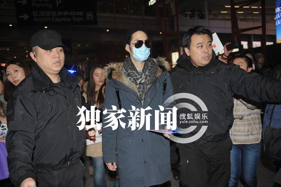 F4北京團聚“兄弟”撈金千萬 網(wǎng)友：花美男變大叔
