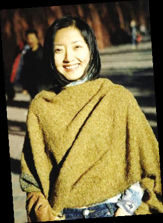 柴靜素顏離京獨(dú)自坐經(jīng)濟(jì)艙 柴靜素顏離京獨(dú)自坐經(jīng)濟(jì)艙