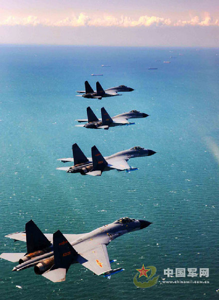 濟(jì)南空軍演習(xí)。
