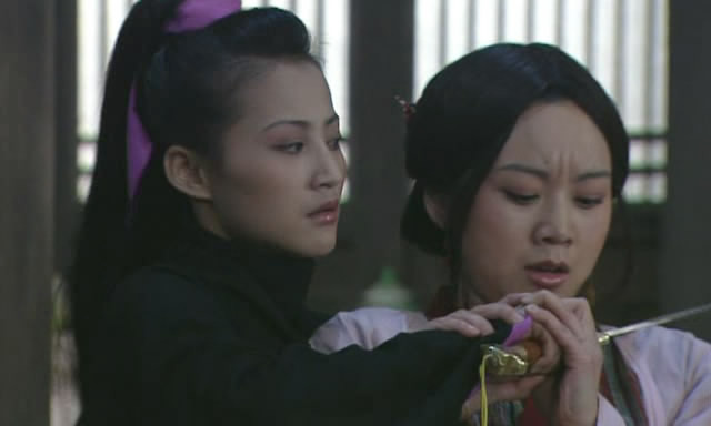 《北京青年》女星整容換臉照 網(wǎng)友：迎風(fēng)流淚！
