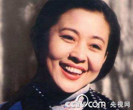 揭網(wǎng)友最?lèi)?ài)的春晚女神