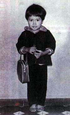 曝明星幼時舊照個個是小可愛
