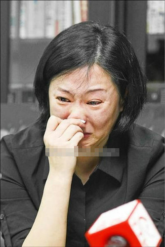 揭秘臺(tái)灣藝人的生存實(shí)況：被潛、被虐、被賣(mài)肉！