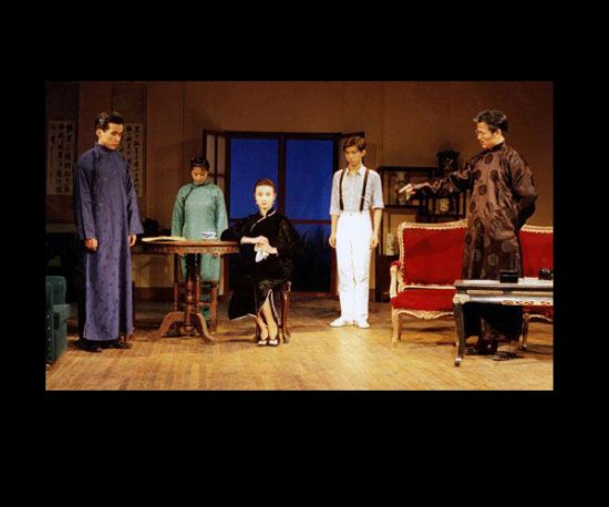 明星校園演出青澀照 你能認(rèn)出誰(shuí)