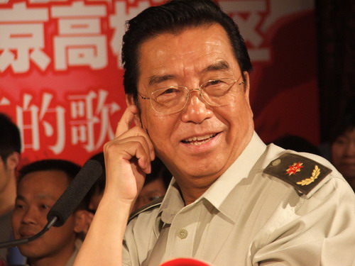 圖揭明星悲喜“師生戀” 李雙與愛妻江夢鴿相差27歲！