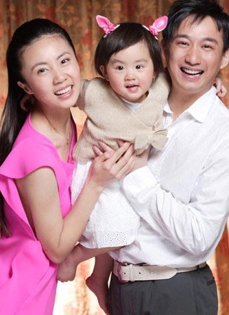 圖揭明星悲喜“師生戀” 李雙與愛(ài)妻江夢(mèng)鴿相差27歲！
