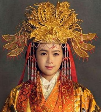 圖揭明星悲喜“師生戀” 李雙與愛(ài)妻江夢(mèng)鴿相差27歲！