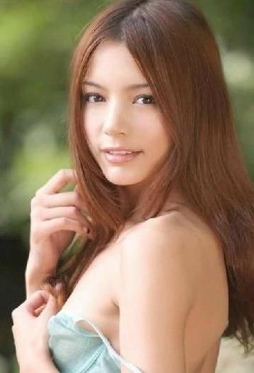 日本女優(yōu)進(jìn)軍內(nèi)地創(chuàng)業(yè)路 兼職陪酒無所不做