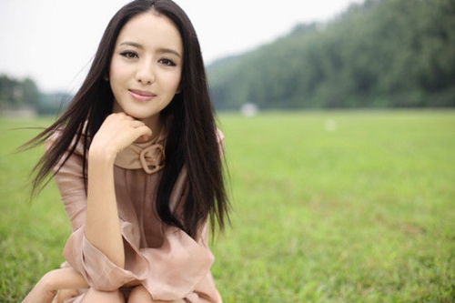 四小花旦背景曝光 唐嫣助理曬戀愛(ài)證據(jù)罵邱澤裝孫子！