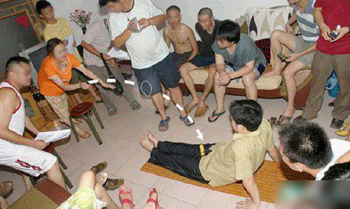鬧洞房無(wú)底線(xiàn) 現(xiàn)場(chǎng)不堪入目