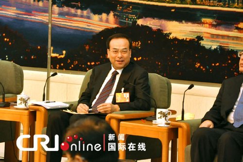 重慶代表團(tuán)回應(yīng)薄熙來(lái)案：目前正在依法審理