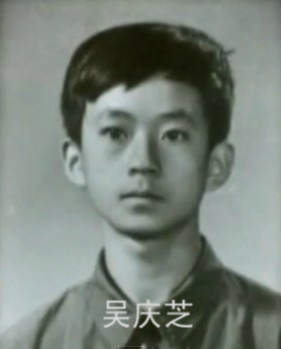 朱軍30年前軍裝照曝光 少年朱軍清瘦帥氣當過偵察兵