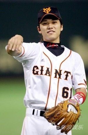 日混血嫩模與棒球手戀愛