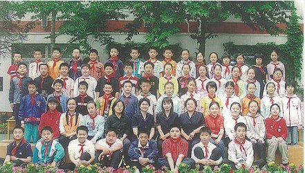 李天一小學畢業(yè)照曝光年齡再遭質(zhì)