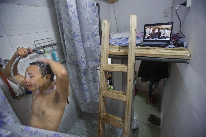 都市蟻?zhàn)宄嗦阏嫦?看后倍感凄涼
