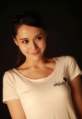高校宅男女神級?；ㄐ∏逍滤囆g(shù)照