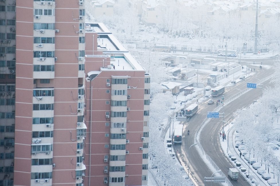 2013年3月20日早晨，降雪后的北京，全城銀裝素裹