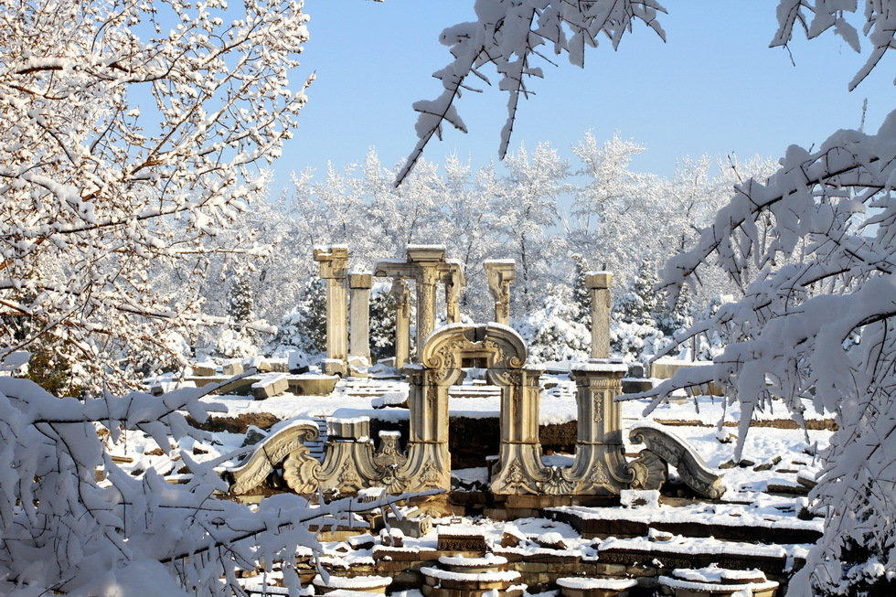 2013年3月20日早晨，降雪后的北京，全城銀裝素裹