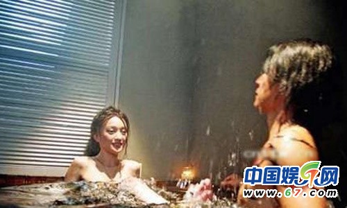 影視劇水中唯美激情戲