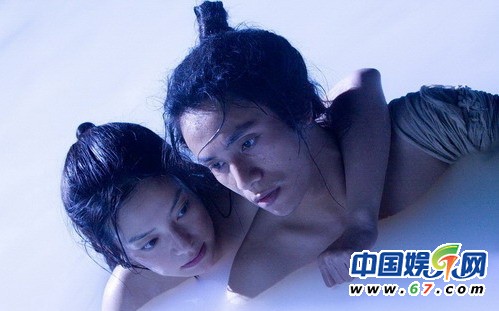 影視劇水中唯美激情戲