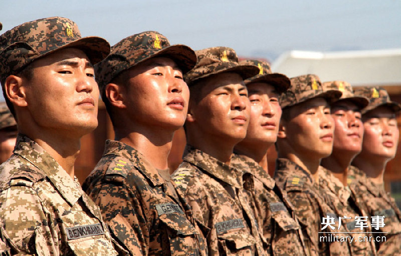 走進(jìn)抗戰(zhàn)閱兵外軍方隊(duì)營地 拍遍17國外軍訓(xùn)練