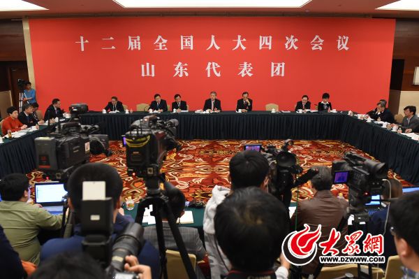 郭樹清7答中外記者問 現(xiàn)場宣傳山東制造