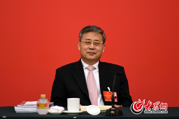 郭樹清7答中外記者問 現(xiàn)場宣傳山東制造