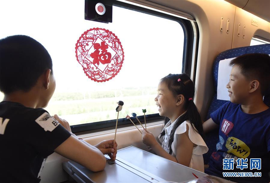 內(nèi)蒙古首條高鐵開通運營